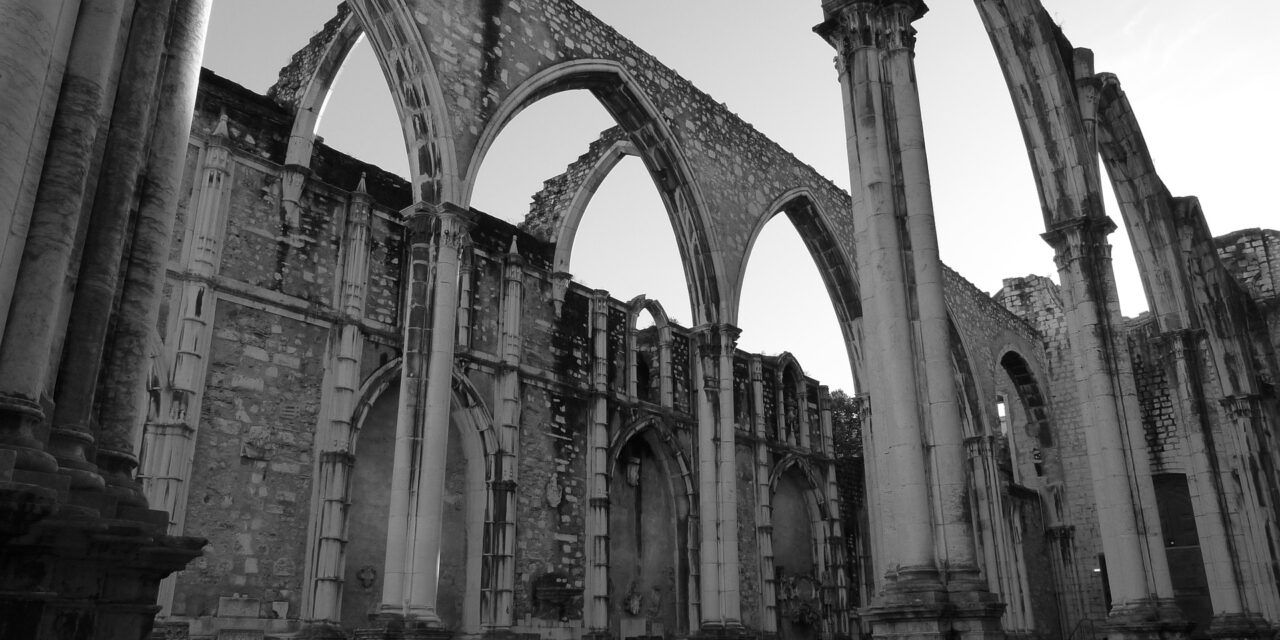 Reconstrucción 3D del Convento de Carmo. Evolución histórica y modelado 3D.